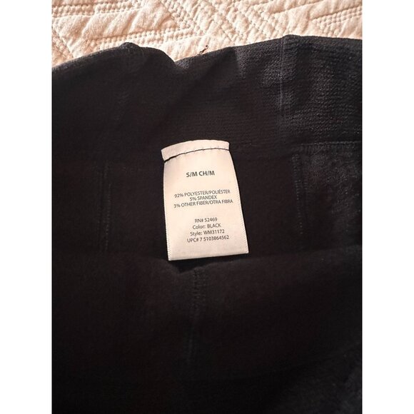 4 amazing mix and match pieces Express cardigan, white t, AEO tank, sparkly legg - Picture 11 of 12